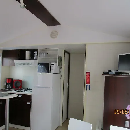 Κάμπινγκ Mobil Camping La Bonne Anse La Palmyre