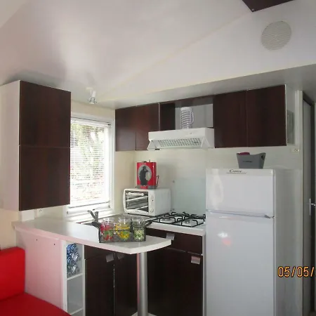 Mobil Camping La Bonne Anse 4*